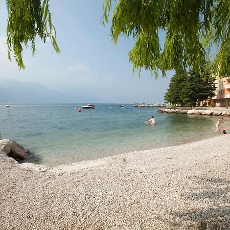 Rely Hotel Brenzone