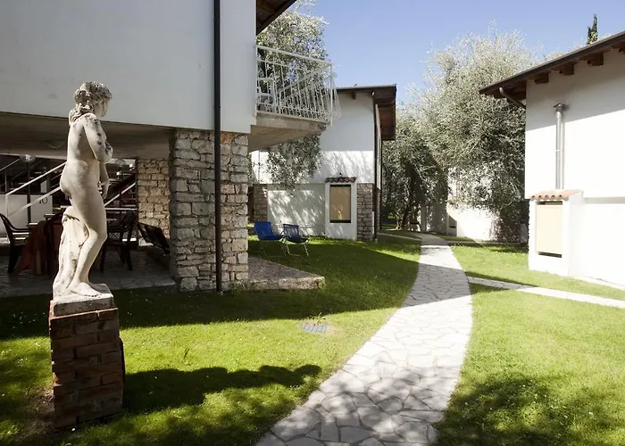 Hotel Rely Brenzone sul Garda